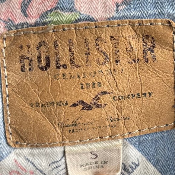 Hollister Womens Jean Jacket Small - Picture 6 of 7